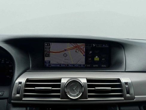 Used 2014 Lexus LS 460 image 32