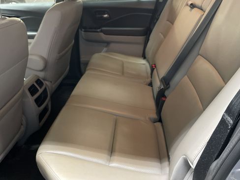 Used 2019 Honda Ridgeline RTL-E image 10