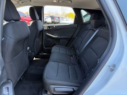 Used 2025 Ford Escape Active w/ Cold Weather Package AWD/4WD image 24