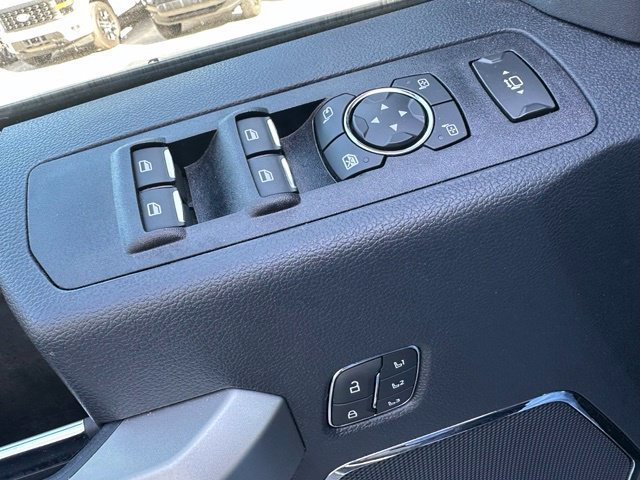 Used 2022 Ford F250 Lariat w/ Chrome Package AWD/4WD image 27