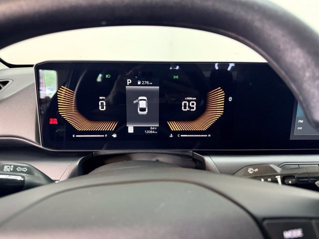 Used 2025 Kia K4 FWD image 20