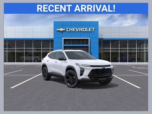 New 2026 Chevrolet Trax ACTIV image 1