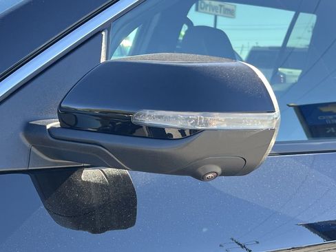 New 2026 GMC Acadia Elevation image 26