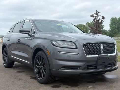 Used 2023 Lincoln Nautilus Reserve w/ Monochromatic Package AWD/4WD image 1