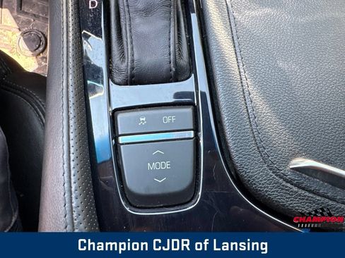 Used 2018 Cadillac CTS Luxury AWD/4WD image 32