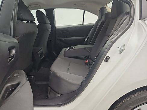 Used 2022 Toyota Corolla LE image 36