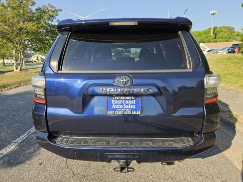 Used 2016 Toyota 4Runner SR5 AWD/4WD image 5