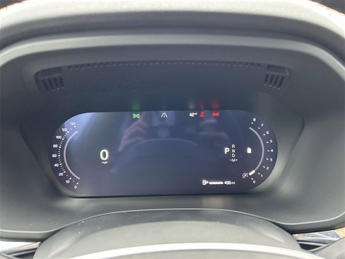 New 2026 Volvo XC60 B5 Plus w/ Climate Package image 19