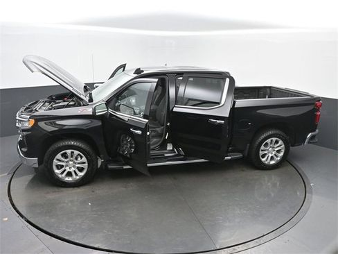 Used 2025 Chevrolet Silverado 1500 LTZ w/ LTZ Premium Package image 63