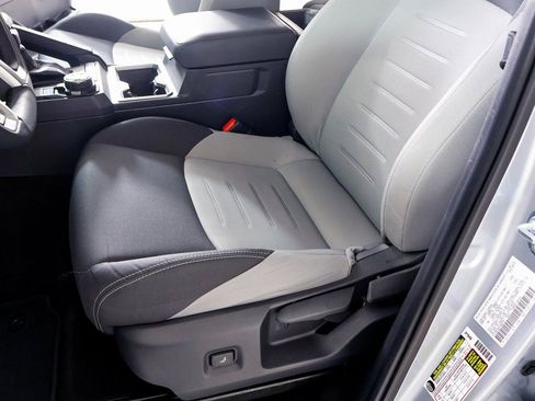 Used 2025 Toyota Tacoma TRD Off-Road image 11