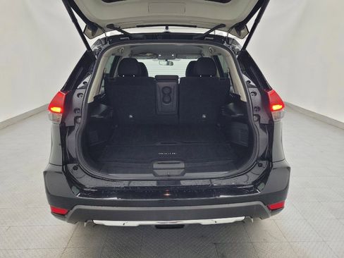 Used 2018 Nissan Rogue SV AWD/4WD image 29