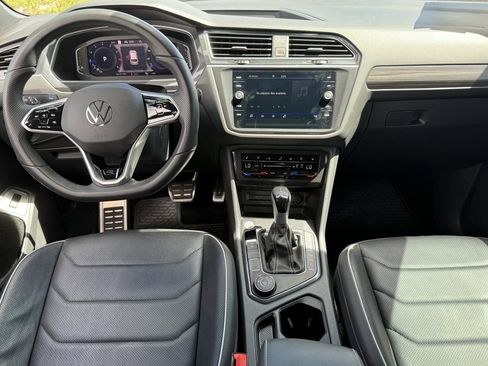 Used 2024 Volkswagen Tiguan SEL R-Line AWD/4WD image 21