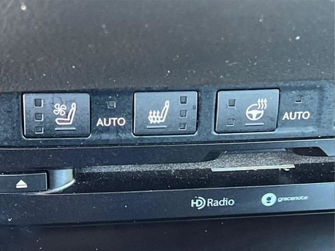 Used 2019 Lexus ES 350 Luxury w/ Accessory Package image 33