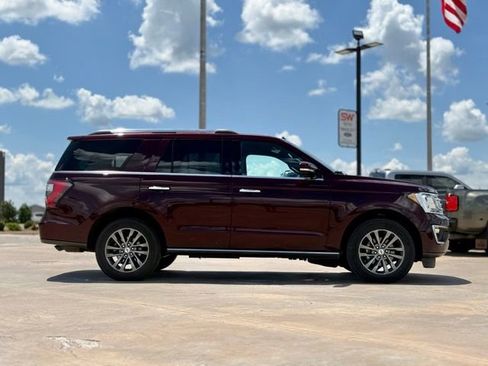 Used 2021 Ford Expedition Limited AWD/4WD image 6
