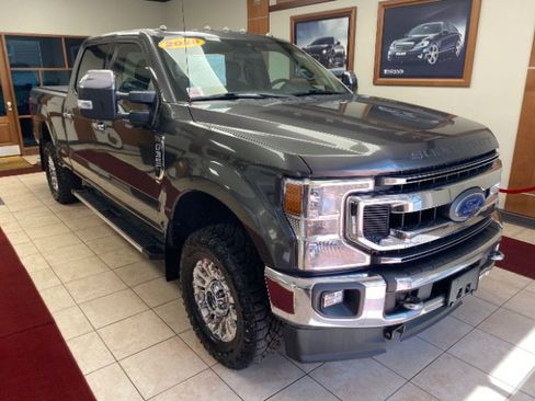 Used 2020 Ford F350 XLT w/ XLT Premium Package AWD/4WD image 5