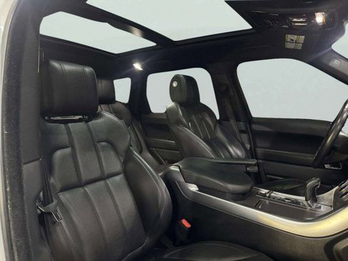 Used 2017 Land Rover Range Rover Sport HSE image 37