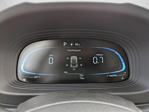 New 2026 Hyundai Venue SEL FWD image 16
