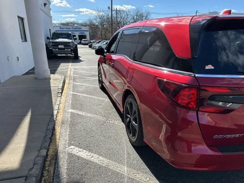 Used 2023 Honda Odyssey Sport image 10