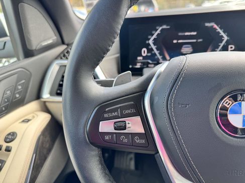 Used 2025 BMW X5 sDrive40i image 11