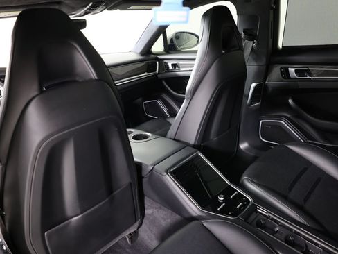 Used 2018 Porsche Panamera Turbo AWD/4WD image 47