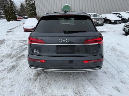 Used 2023 Audi Q5 2.0T Premium w/ Convenience Package image 7