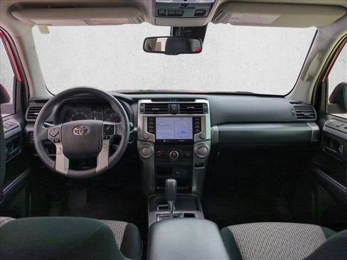 Used 2022 Toyota 4Runner SR5 image 17