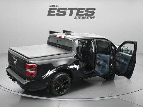 Used 2025 Ford Maverick Lobo AWD/4WD image 16