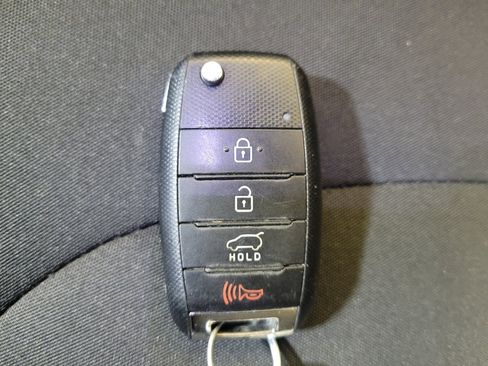 Used 2014 Kia Soul ! w/ Sun & Sound Package image 32