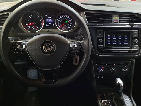 Used 2021 Volkswagen Tiguan S FWD image 22