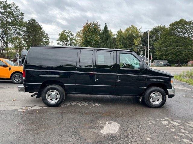 Used 2008 Ford E-250 and Econoline 250 RWD image 6