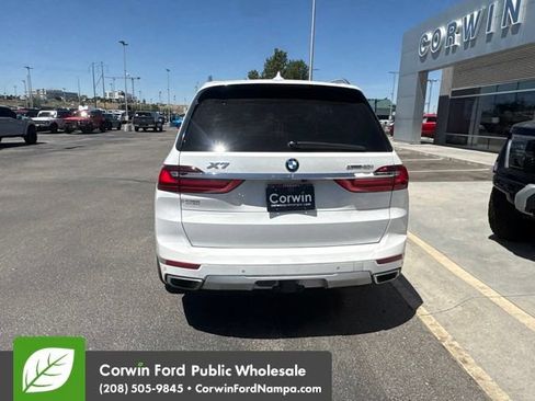 Used 2021 BMW X7 xDrive40i w/ Premium Package AWD/4WD image 7