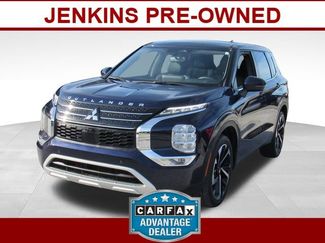 Used 2023 Mitsubishi Outlander SE FWD 360° Tour
