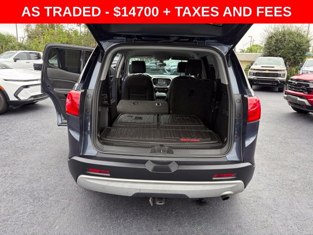 Used 2019 GMC Acadia SLE w/ LPO, Floor Liner Package FWD image 17