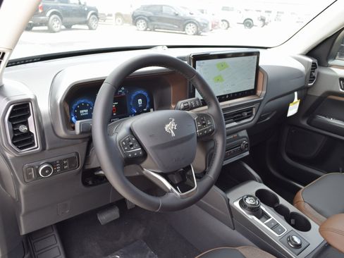 New 2025 Ford Bronco Sport Outer Banks w/ Outer Banks Tech Package+ image 17