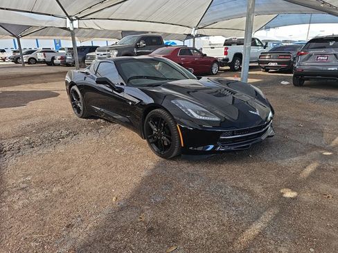 Used 2018 Chevrolet Corvette Stingray Coupe w/ 2LT Preferred Equipment Group image 7