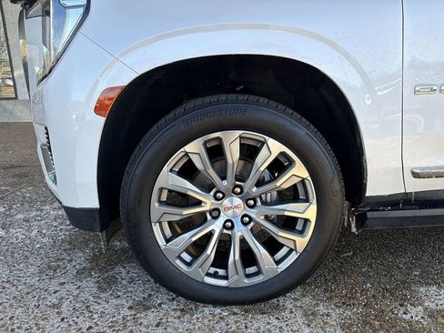 Certified 2022 GMC Yukon XL Denali image 33