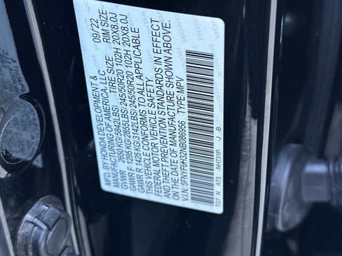 Used 2022 Honda Pilot Sport image 28