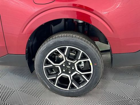 New 2026 Ford Maverick Lariat image 10