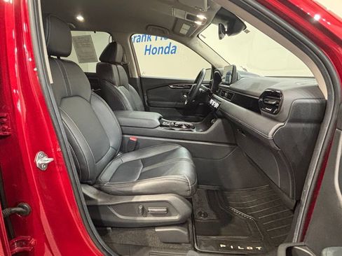 Certified 2024 Honda Pilot EX-L image 37