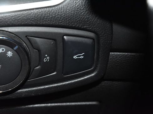 Used 2015 Ford Edge Titanium w/ Equipment Group 301A AWD/4WD image 19