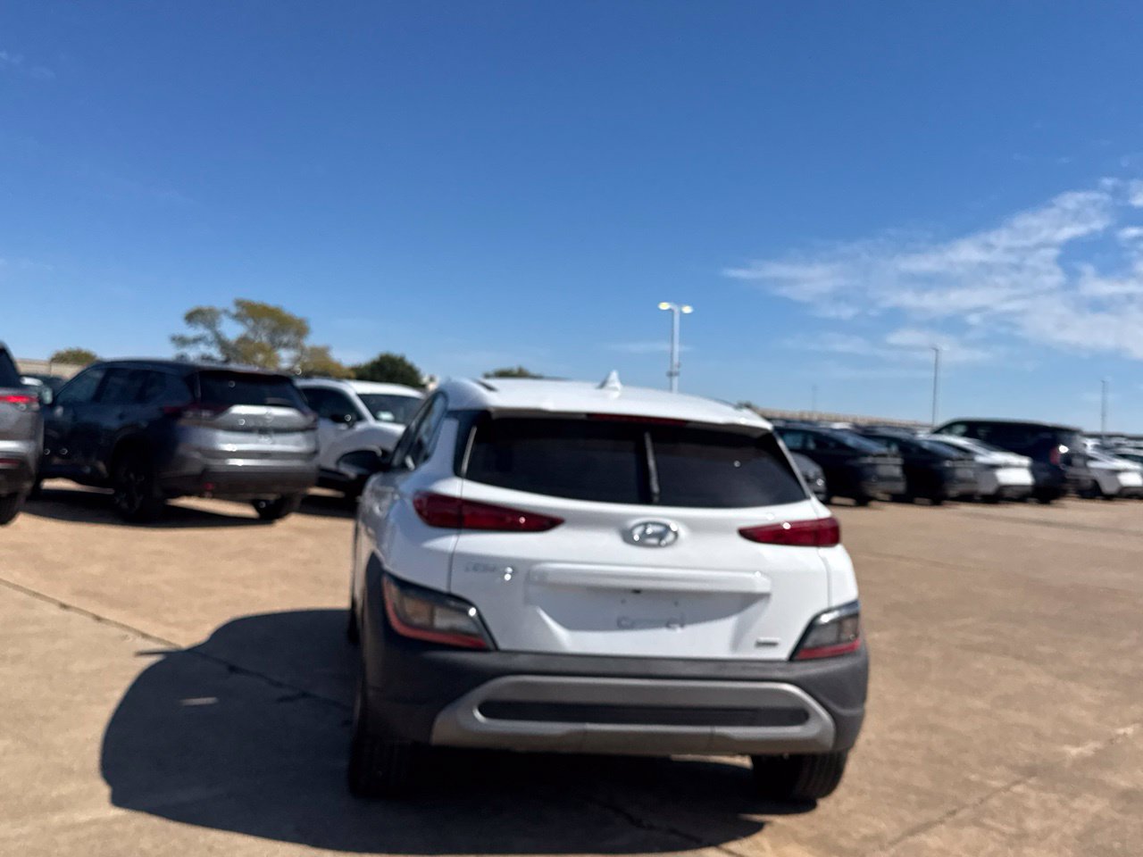 Used 2023 Hyundai Kona SE AWD/4WD image 21