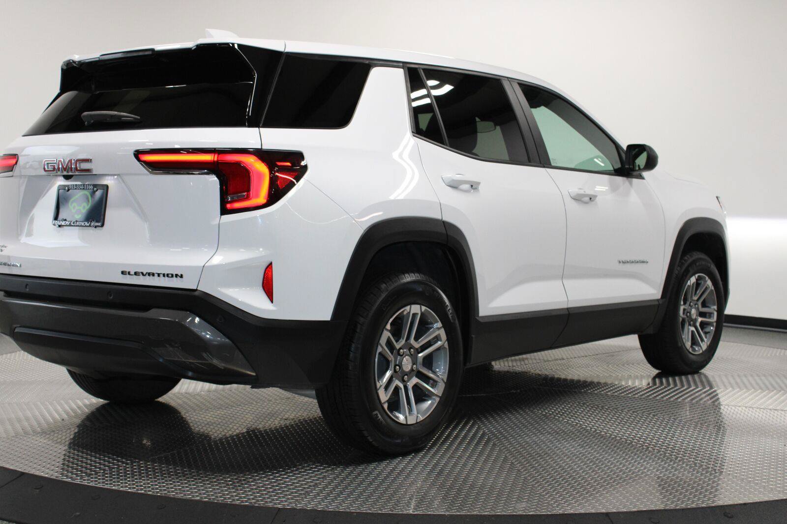 Certified 2026 GMC Terrain Elevation FWD image 11