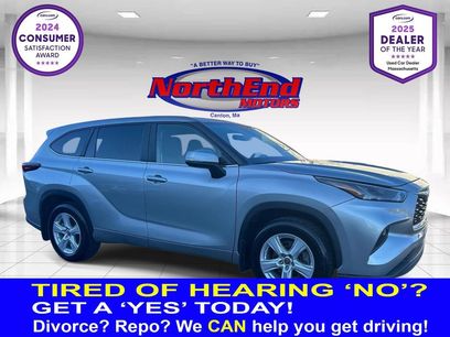 Used 2024 Toyota Highlander LE