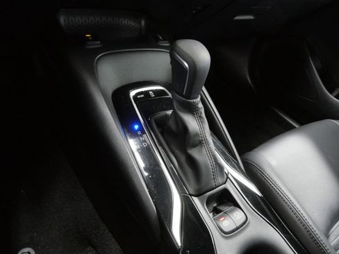 Certified 2021 Toyota Corolla XSE image 25