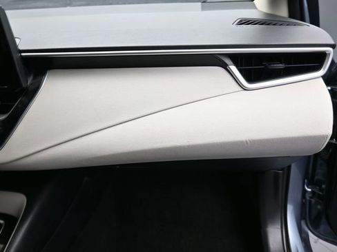 Used 2023 Toyota Corolla LE w/ Carpet Mat Package (TMS) image 34