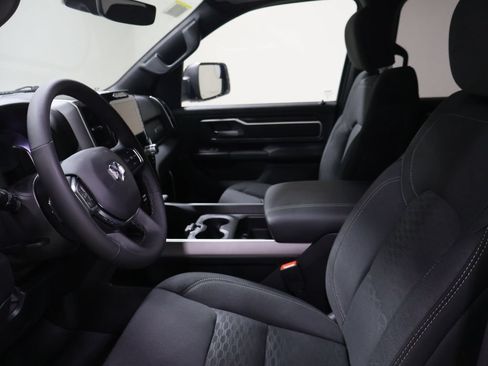 Used 2026 RAM 1500 Big Horn AWD/4WD image 8