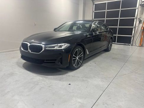 Used 2023 BMW 540i w/ Convenience Package RWD image 2