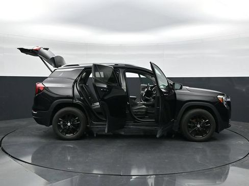 Used 2023 GMC Terrain SLT w/ Infotainment Package II AWD/4WD image 46