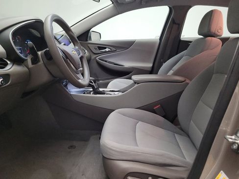 Used 2022 Chevrolet Malibu LT FWD image 17