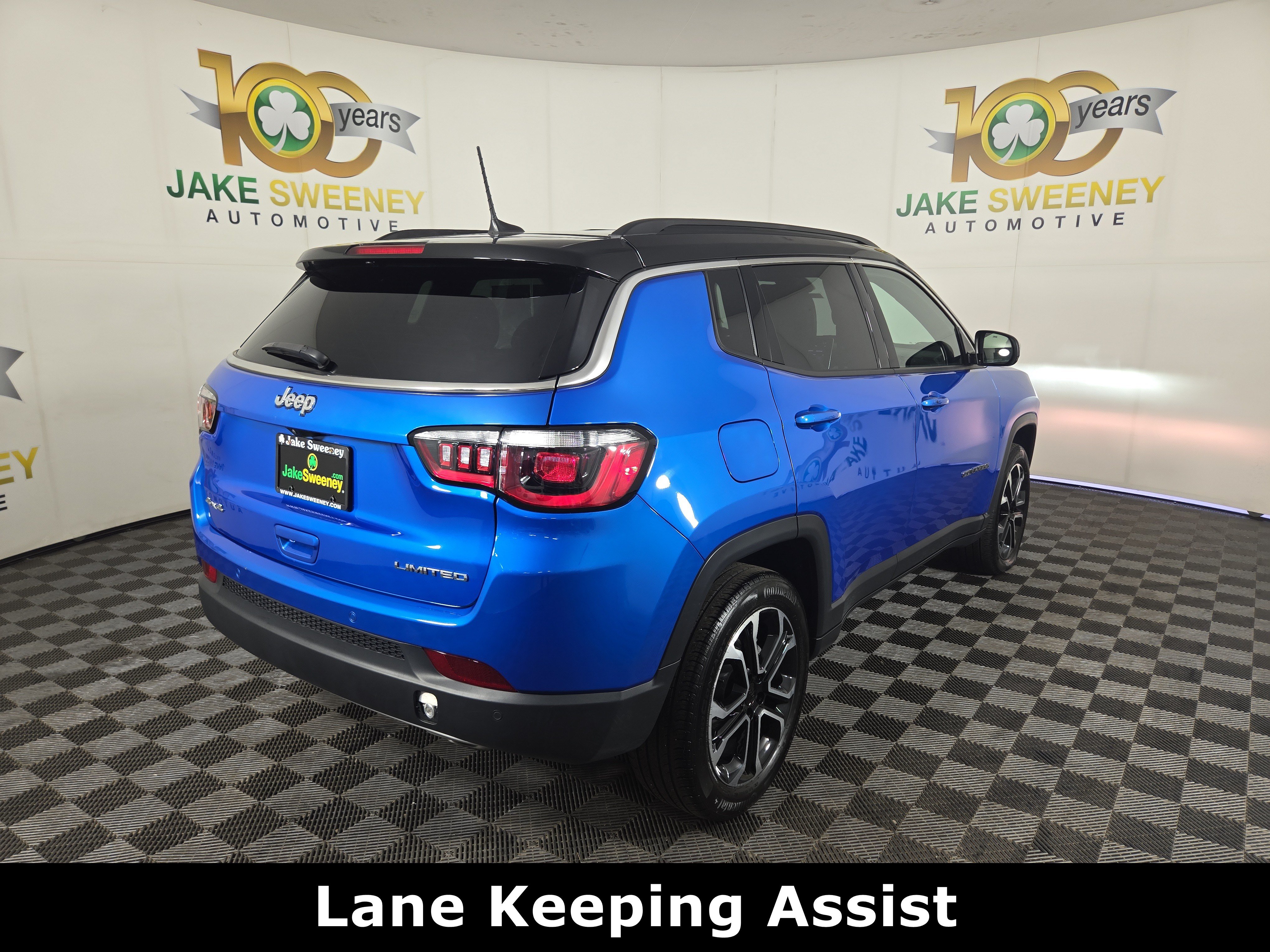 Certified 2023 Jeep Compass Limited AWD/4WD image 10
